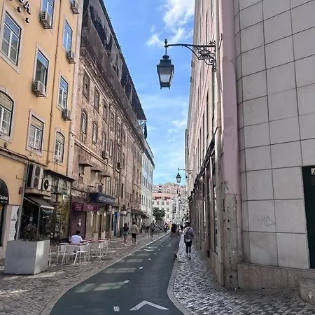 Cool In Historical Centre Appartamento Lisbona